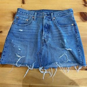 Women’s Levi Denim Skirt